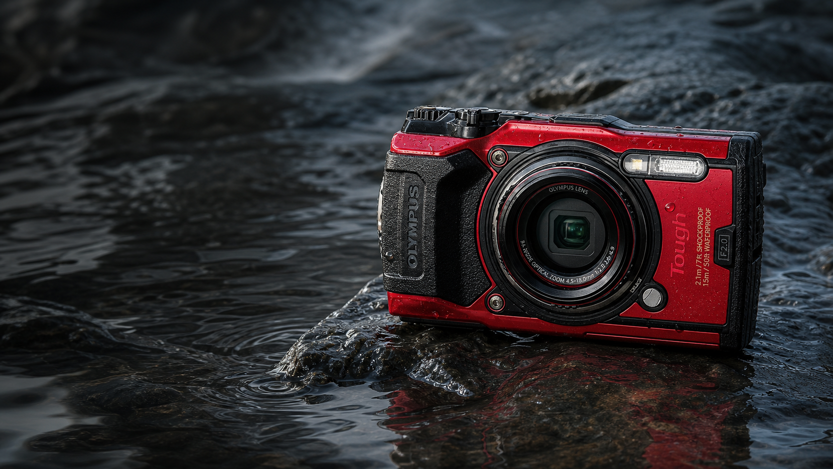 Обложка статьи про Olympus Tough TG-6 в редакционном стиле